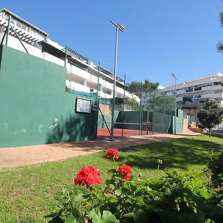Riviera Park Apartment *