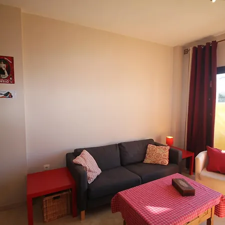 Riviera Park Apartment *